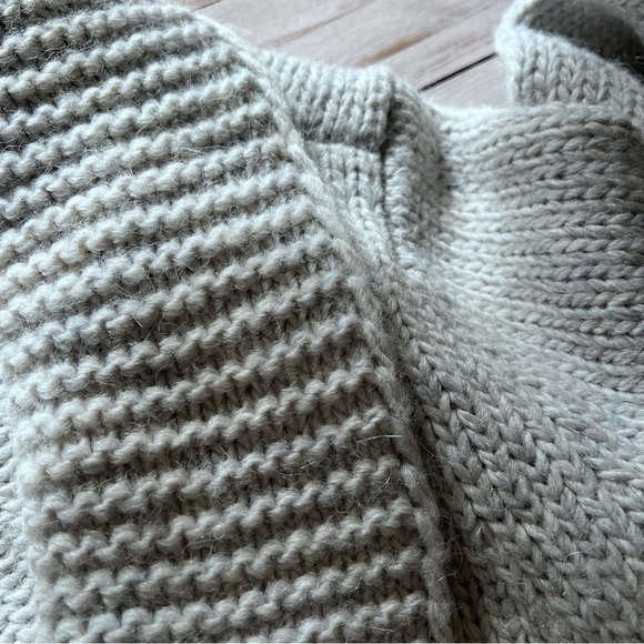 J Jill Chunky Alpaca Blend Cardigan in Dove Gray size Small - Picture 9 of 13